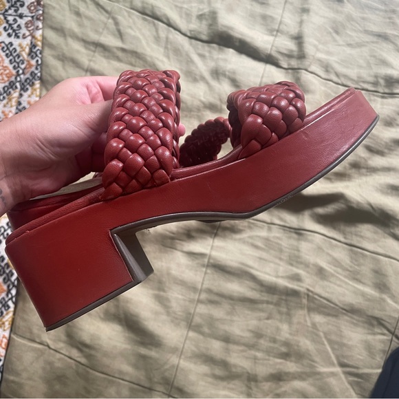 Free People Seychelles Winnie Quilted platforms (also called "Novelty Sandal") - Picture 12 of 15